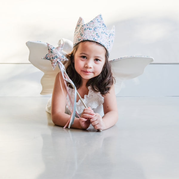 Mimi & Lula - Floral wand