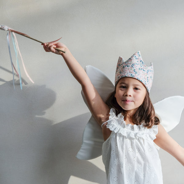 Mimi & Lula - Floral wand