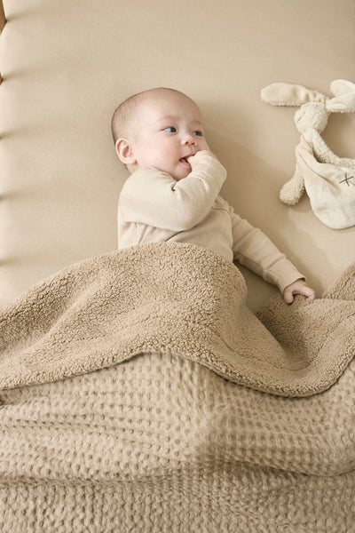 Meyco Baby - Waffle Teddy crib bed blanket - Taupe - 75x100cm