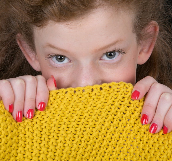 Miss Nella - Peel Off Nail Polish - Cherry Macaroon - Coral Red