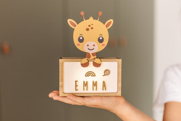 Vintiun - Small Lamp Giraffe (powered by battery or USB C cable) + Lettering Kit