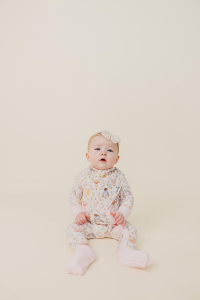Copper Pearl - Winnie the Pooh a Walk on the Waterside Bibs