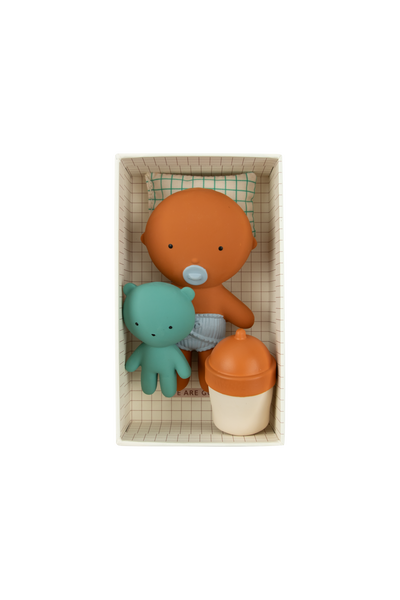 We are Gommu - Gommu Pocket #4- Almond