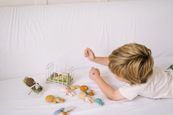 We are Gommu - Gommu Pocket #5 - Honey