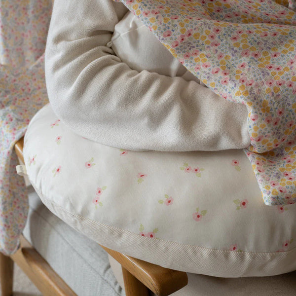 Avery Row - Nursing pillow  - Anemone