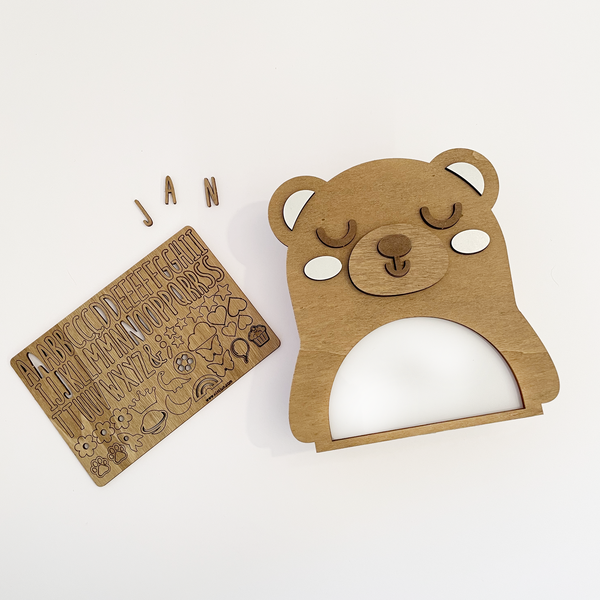 Vintiun -Animal Lamp Bear (powered by battery or USB C cable) + Lettering Kit