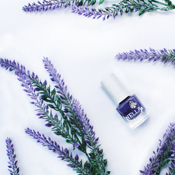 Miss Nella - Peel Off Nail Polish - Sweet Lavender - Deep Violet