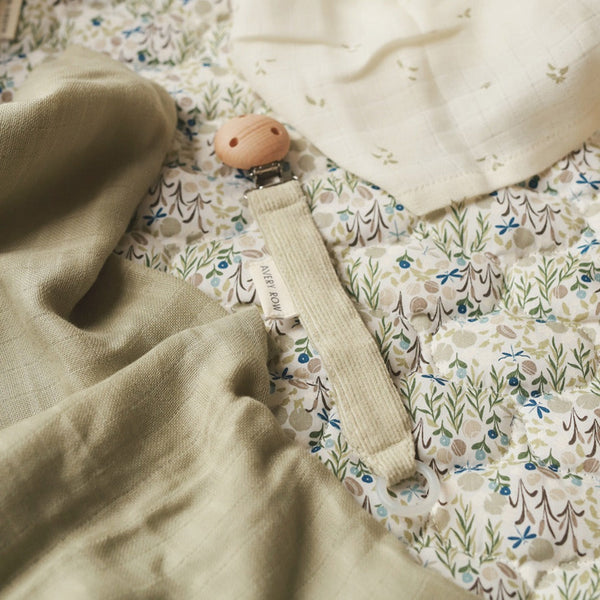 Avery Row - Pacifier clip - Willow Corduroy