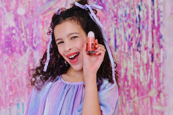 Miss Nella - Roll-On Body Glitter - Planet Pink (Pink)