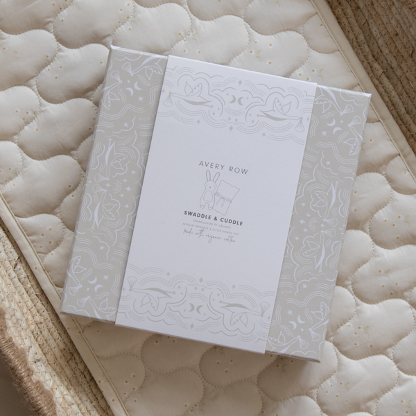 Avery Row - Swaddle & Cuddle Gift Set - Chamomile