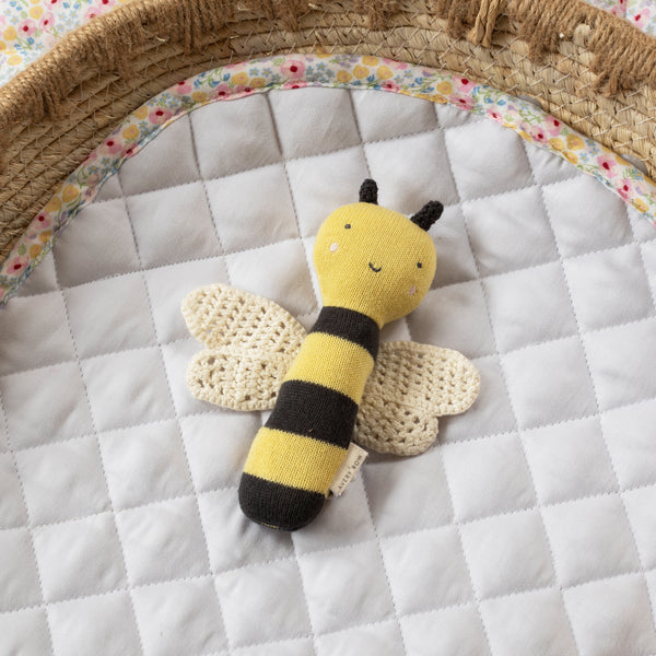 Avery Row - Rattle - Buzzing Bee