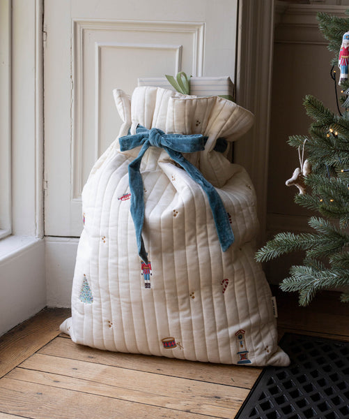 Avery Row - Christmas Present Sack - Nutcracker