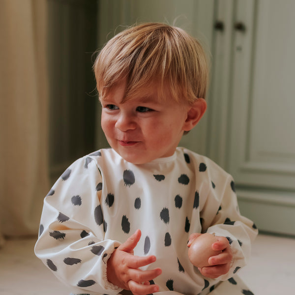 Elodie Details - Longsleeved Baby Bib - Dalmatian Dots Grande
