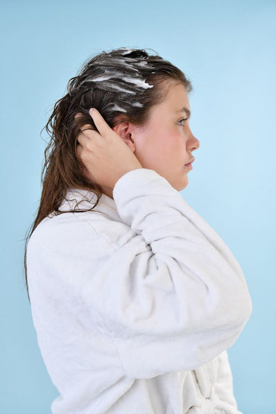 Lav Kids - Teens Anti-Grease Shampoo